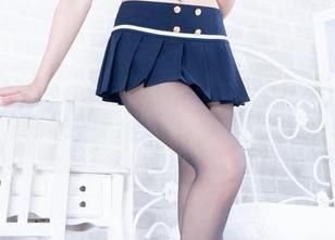 Beautyleg – 最新图集：Epiphany天使，光影交错中的一丝不羁与娇羞。