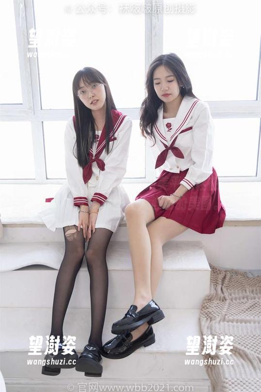 BoBoSocks袜啵啵-奶油 BoBoSocks袜啵啵 - 绝美平底鞋在奶油脚下,分享那些让人心动的美图。