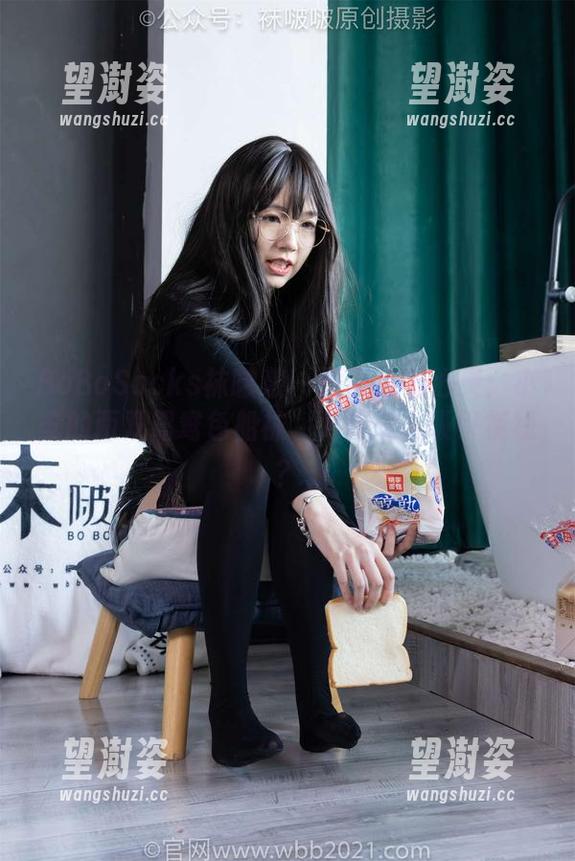 BoBoSocks袜啵啵 - 原图直击心灵：小安的两双鸳鸯色船袜，为何这么吸引视线？