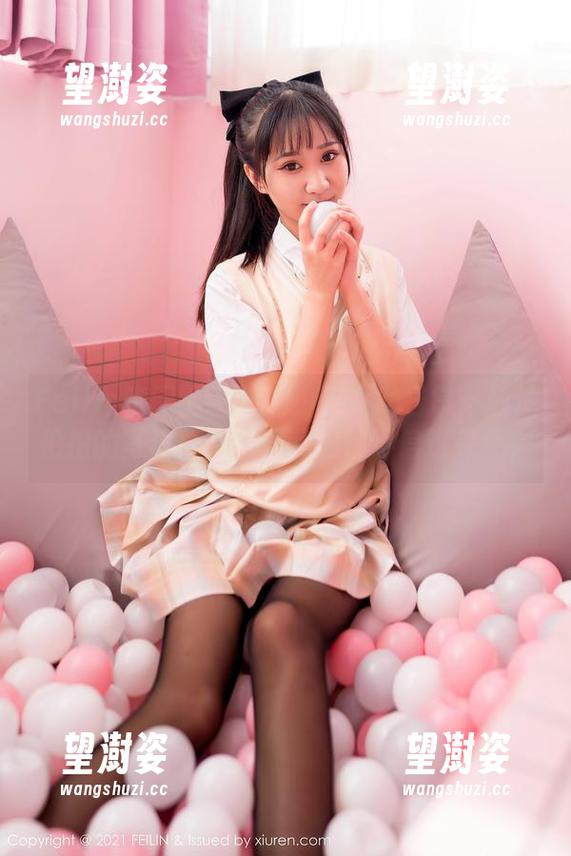 Feilin嗲囡囡-流氓小巫女 Feilin嗲囡囡 - 流氓小巫女的日常:随便拍拍的写真合集,连我妈都不信这是我!