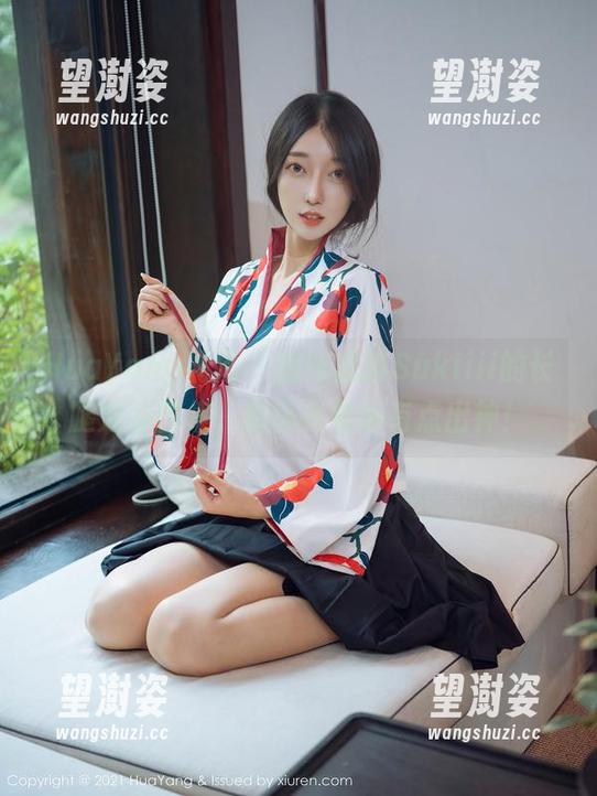 HuaYang花漾 - 翻阅思淇Sukiiii的长腿定制图集，别怪我看得有点出神！