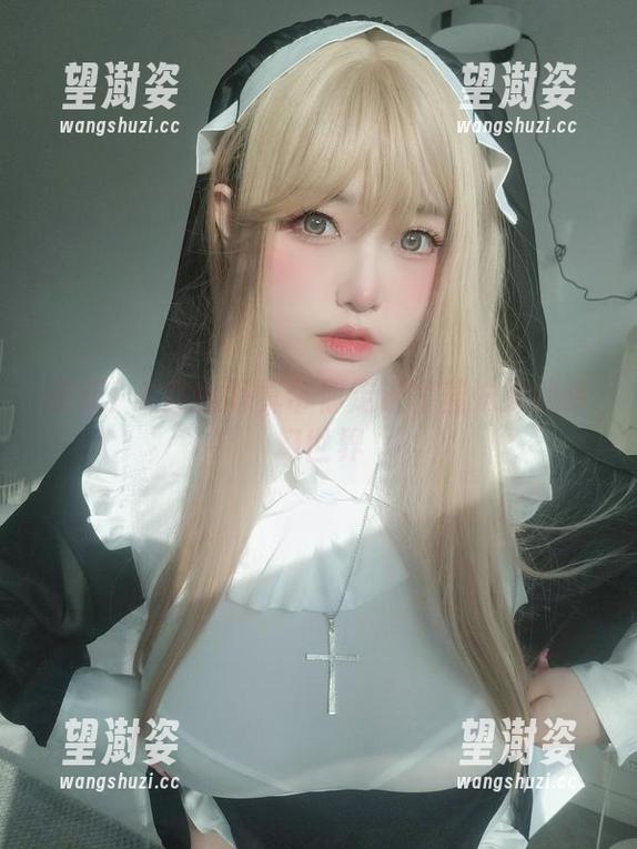 K酱 更新!K酱的写真带你走进害羞妹妹的梦幻世界