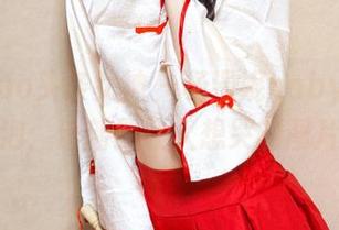 TouTiao头条女神 – 杨漫妮baby的浴缸与泡泡：清新到让人想哭的图片合集