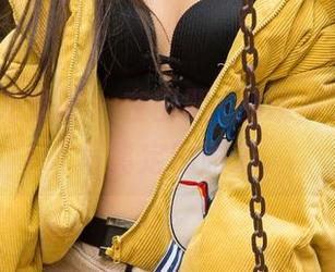 UGirls尤果网 – 在田熙玥的镜头下，女友写真定制时光