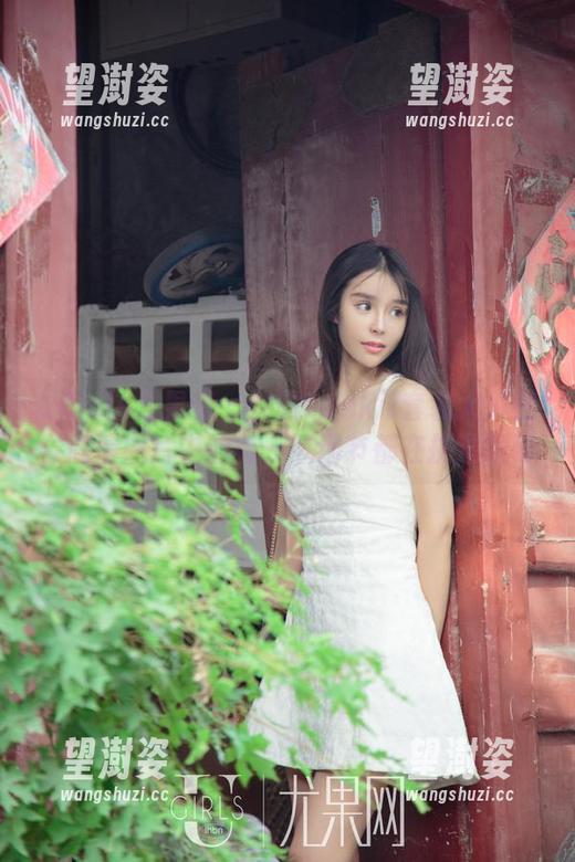 UGirls尤果网 - 禅叽zankii套装大解密：高清照片中的每一个细节都在挑逗眼球