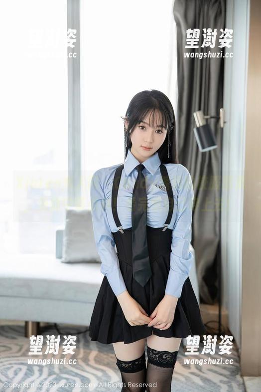 Xiuren秀人网 - Candy糖糖的校服图集，免费中带点料！看完想自己穿上去！