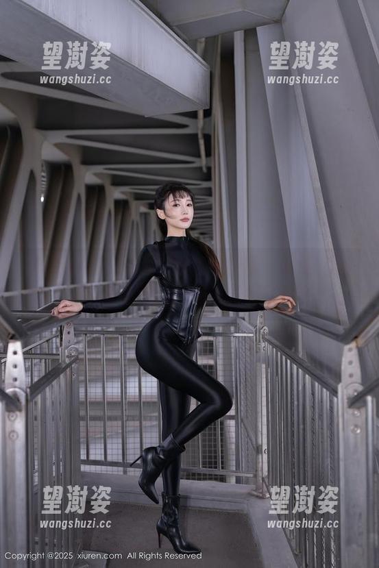 Xiuren秀人网 - 那年的校服：夏馨瑶的作品集与原图，你准备好了吗？