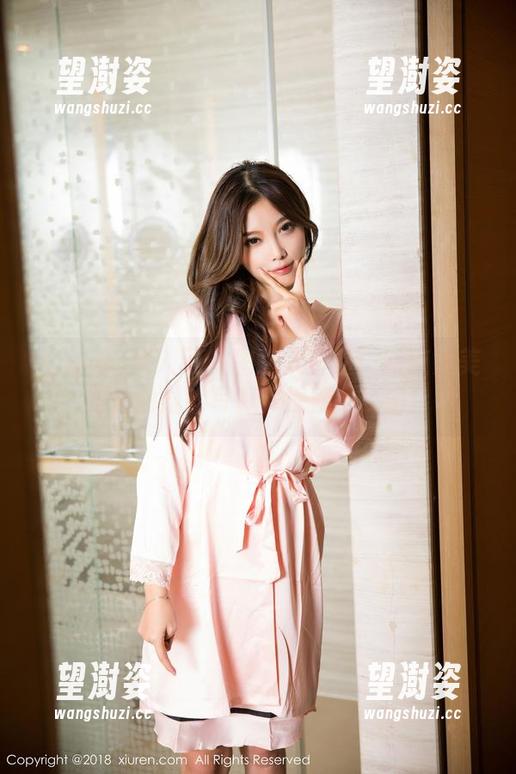 Xiuren秀人网 - 图包大冒险：跟随大美妞儿的婚纱写真，探索小秘密！