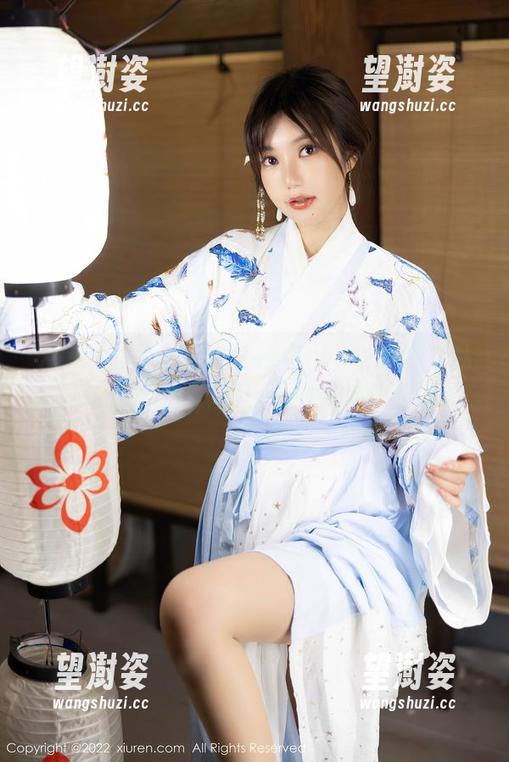 Xiuren秀人网 - 容容容Alice连体衣私拍，图集中那些你未曾见过的侧面