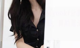 Xiuren秀人网 – 林文文yooki分享的美足图片，哦那种视觉享受，真的是无法自拔！