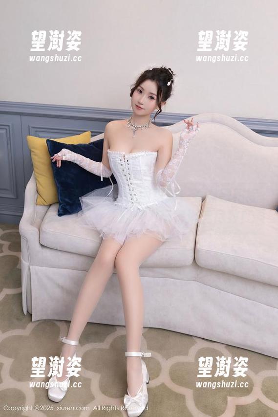 Xiuren秀人网 - 美图更新！看看欧阳妮娜娜如何把女孩的魅力玩得淋漓尽致！