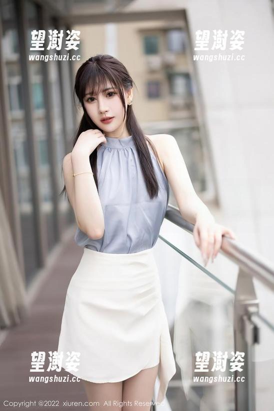 Xiuren秀人网 - 赵万灵的白衬衫，那些原图背后的故事，让我想起慵懒的午后。