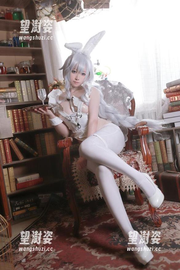 asagiriai(爱ちゃん)女神的写真图包：谁说美只能用眼睛看？闻着都让我心醉！
