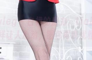 beautyleg – 白裙的魔力：Lia原图像魔法一样让人心动，图包再现优雅瞬间