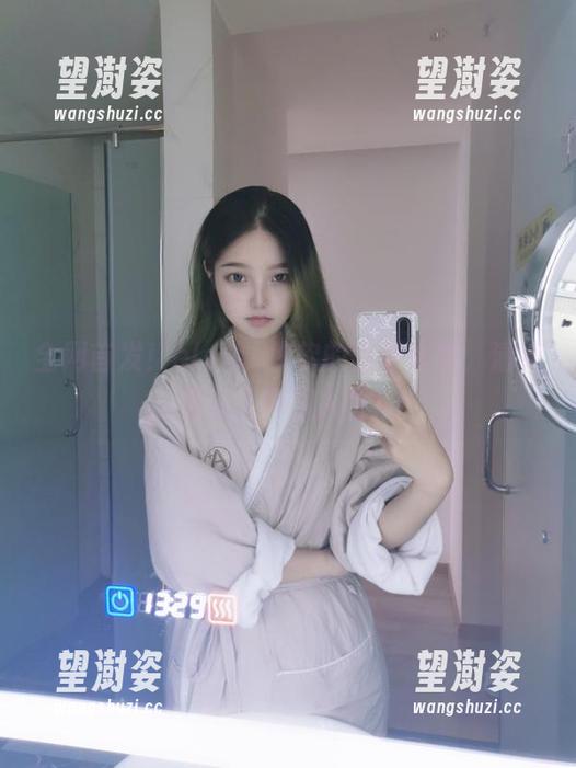 全网首发！eloise软软的温柔写真，清纯到让人怀疑人生！