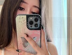 微密圈 – 不爱笑的赛琳私拍合集：每一帧都可爱得让人想哭，快来围观！