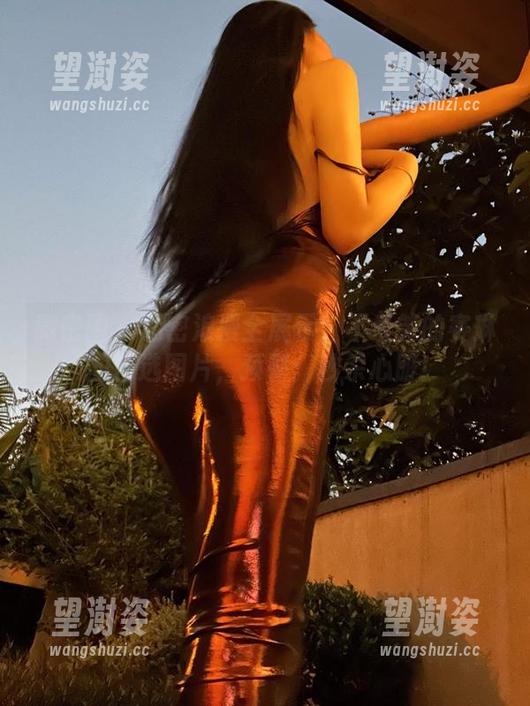 微密圈 - 私密浪漫全展示：不爱笑的赛琳的精选图片，预警：秒杀心脏！