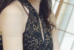 丽柜 – 夏日炙热的诱惑——小戈高清图集带你感受夏天的每一丝躁动。