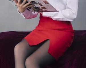 丽柜 – 看！由美学妹的写真，完美抓住那个瞬间