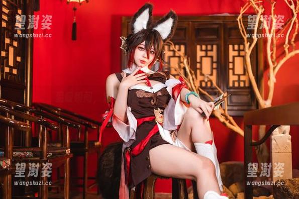 温暖瞬间，定制记忆：九言的碧蓝航线作品集