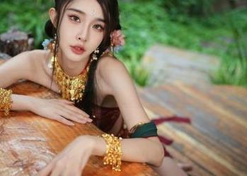 抓住余多多Dudu的ASMR福利，图集让你欲罢不能