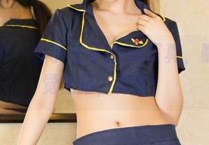 克拉女神 – 看了江琴的JK写真，嘴角不自觉上扬，真香！