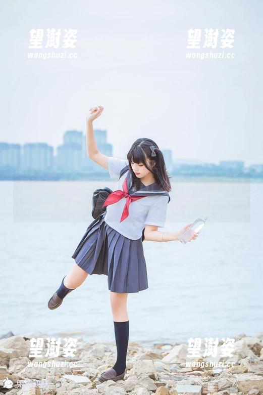 想知道爱宕旗袍下藏着什么秘密？兔玩映画免费写真带你瞬间拨开云雾！