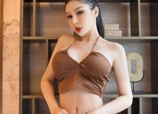 嗲囡囡 – 在海边，夏笑笑Summer的水手服精选图片总是能让人笑！