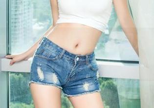 头条女神 – 当高韩菲遇上校园定制：图片背后的秘密！