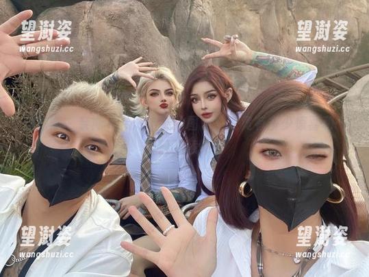 微密圈 - 奈斯希希：学妹的图包，究竟有多少惊喜和……额，意外？