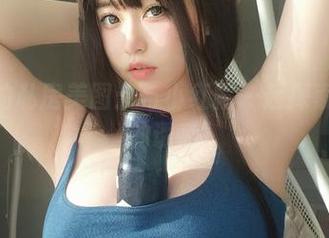 女主K的私房美图：与小红帽一起探索红苹果的诱惑