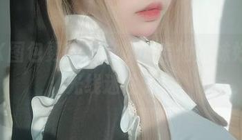 女主K图包更新，这次的吉他妹妹好像被光线迷住了！