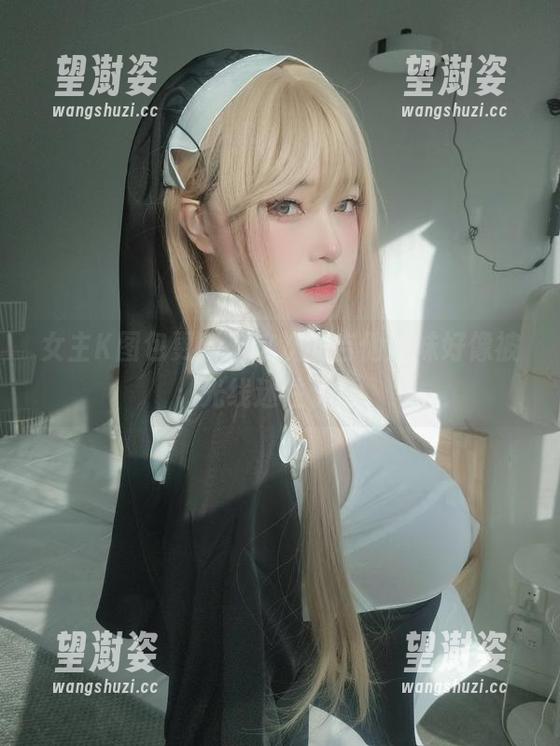 女主K图包更新，这次的吉他妹妹好像被光线迷住了！