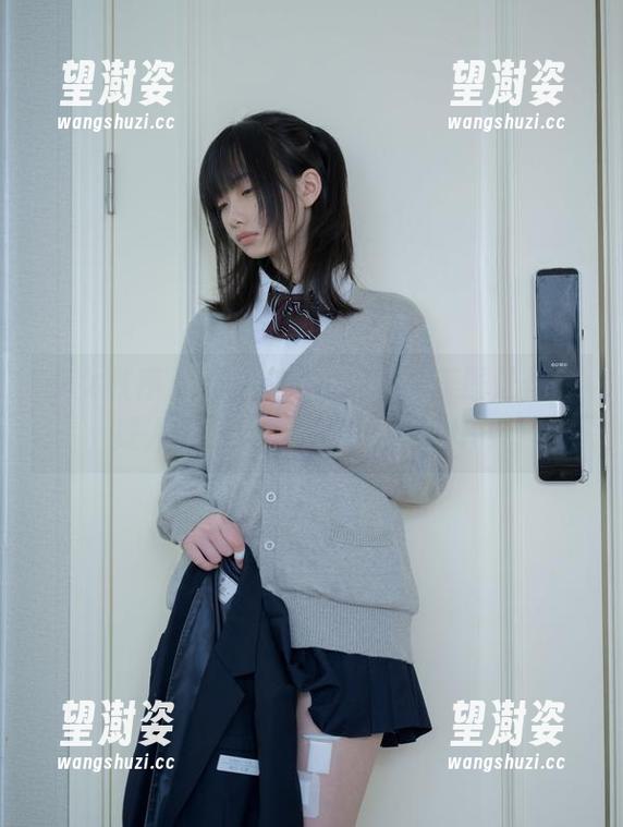 少女秩序 - 直接在线，晞可的美图让你怀疑人生：我也想要这样的JK！