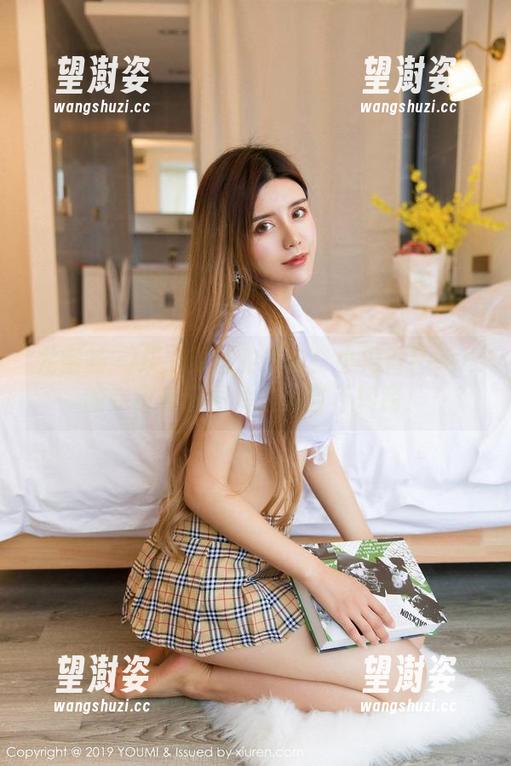 尤蜜荟 - 从未见过的景象！小海臀Rean的定制长腿图片让人目不转睛！