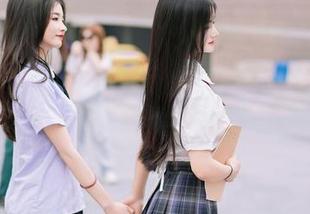 尤蜜荟 – 心上可Flora带你飞：高清透明图册，感觉全世界都靠近了