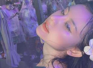微密圈 – 强盛集团的视图：就是阿朱啊不经意的瞬间，原图瞬间击中心扉！