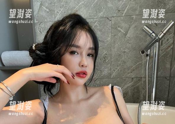 张鑫baby 微密圈 - 张鑫baby和网盘的双人秀:这写真好像有点意思