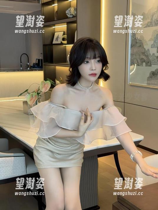 微密圈 - 逐光而行，徐莉芝无圣光少女套图，视觉上的小清新！