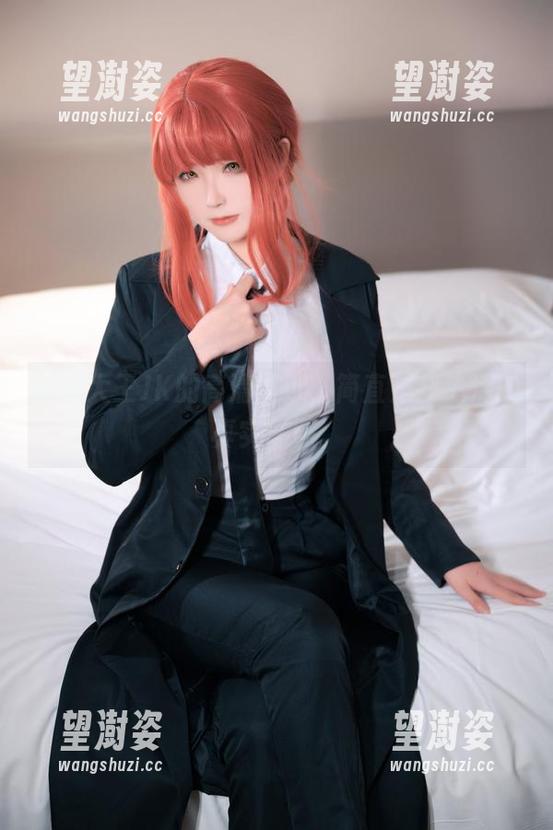拖拉大王JK的高清壁纸，简直是我生活的真实写照。
