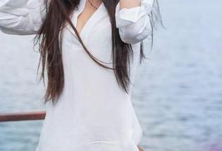 推女神 – 披上无圣光的外衣，汪佩妮Penny自拍图包让你摸不到边！