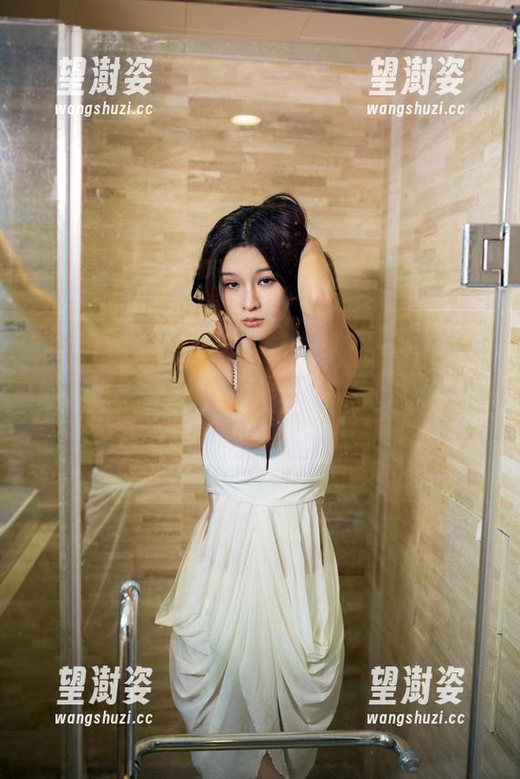 推女郎-娜露 推女郎 - 万圣节截图时分,娜露和她的免费图片让你拍到停不下来,乖乖,别抢哦!