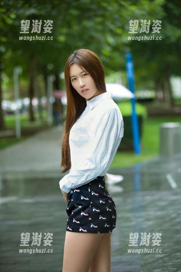 推女郎 - 空姐的风采，曾水的视角：写真集下载，不容错过！
