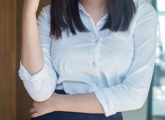 推女郎 – 沙子外出游玩：裤里丝套图让你心痒痒