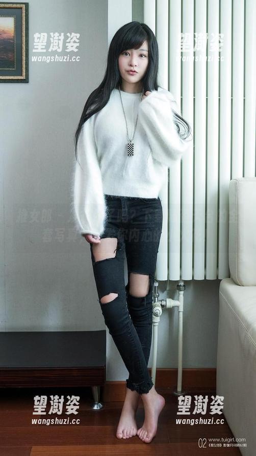 推女郎-陆瓷 推女郎 - 准备好了吗?下载陆瓷天台的全套写真,激发你内心的小火花!