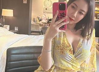 微密圈 – 体操服里的果儿Victoria：每一张照片都有故事