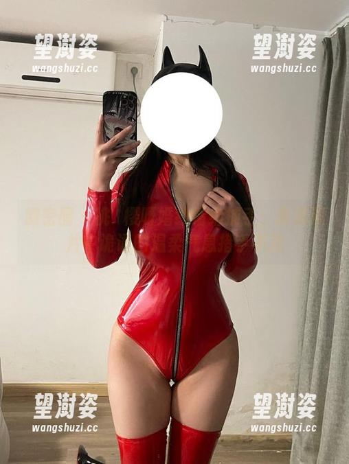 微密圈 - 桃沢樱呀婚纱情绪捕手：高清照片中诡谲的温柔气息措手不及
