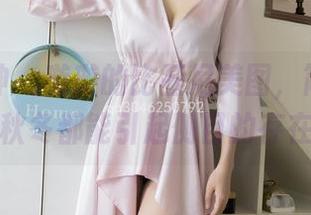 梦丝女神 – 璇璇的比基尼美图，简直是春夏秋冬都能引起侧目的存在！