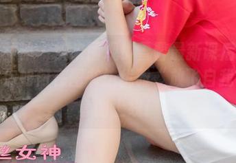 梦丝女神 – 快来围观！雪馨最新课后时光，教你如何在图书馆优雅“放飞自我”！套图上线！