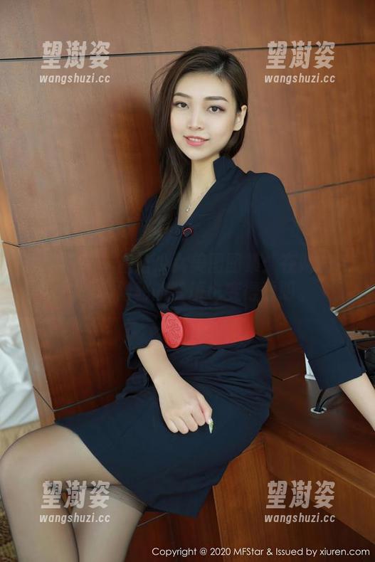 模范学院 - 星萌少女美图图集：在她的镜头里，隐秘的梦境也变得透明。